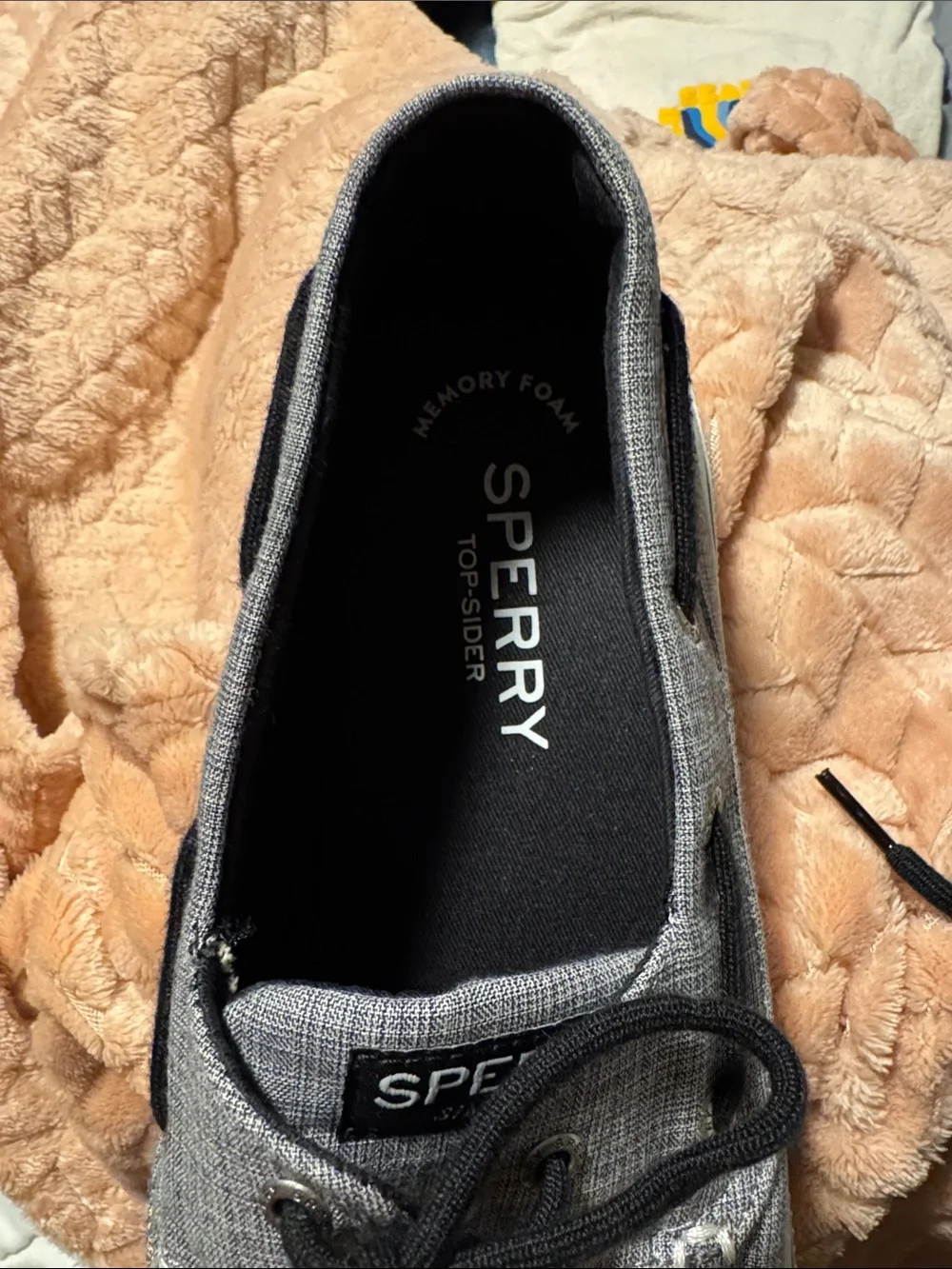 Sperry Men's 10.5 Gray Canvas 2-Eye Boat Shoes with Black Laces